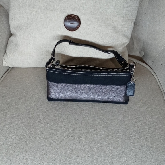 Coach small bag black metallic - Picture 1 of 11